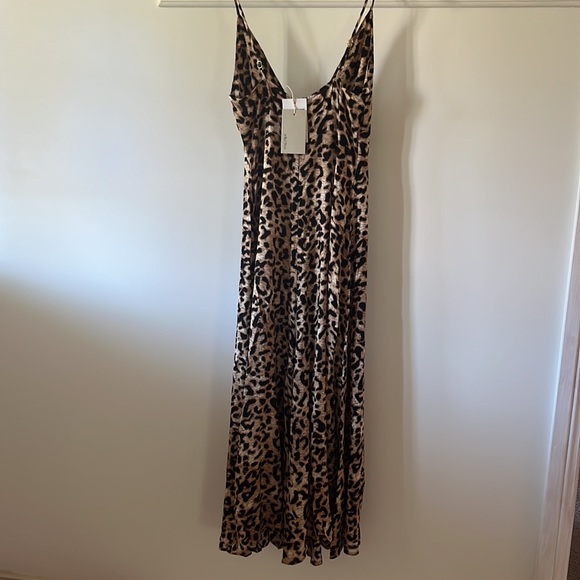 EB&IVE Savannah Leopard Print Tie Front Wide Leg Jumpsuit NWT - Picture 12 of 16